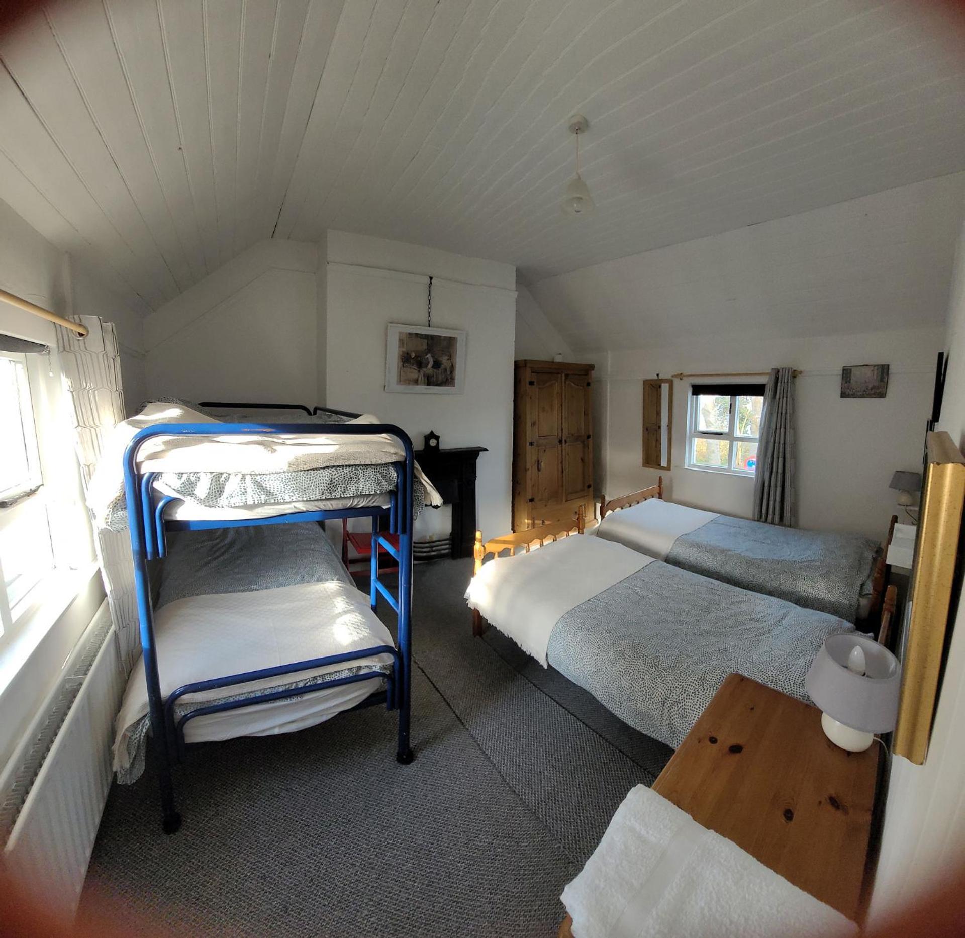 Quarvue Farmhouse, Unique House With Views Of Mournes And Cooleys O Meith Bagian luar foto